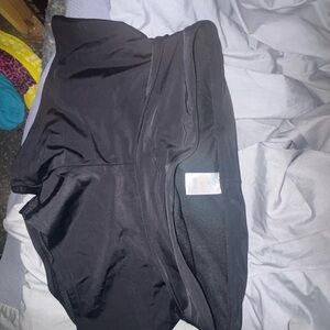 Kona Sol Classic Black Apparel